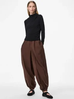 PCBELLA MW BALLOON WVN PANTS D2D