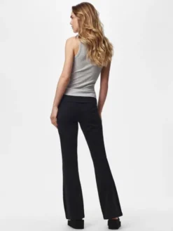 PCGEORGINA MW FLARED LEGGING JRS D2