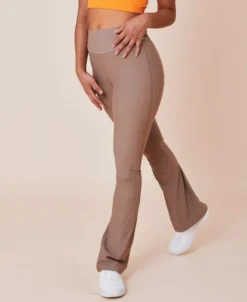 Peak high-waist flared brushed leggings - Hazel