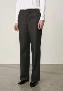 Pinky Midt Waist