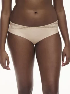Play Covering Shorty