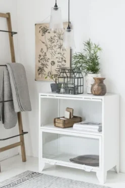 Quilt vit och m?rkgrå