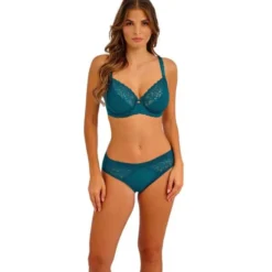 RAFFINE BRIEF