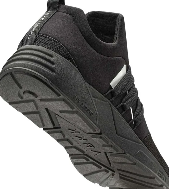 Raven Mesh All Black White