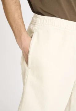 RTNILE SHORTS