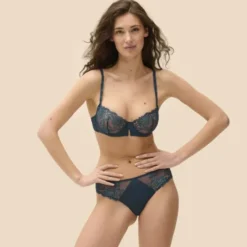 SAGA Half cup bra