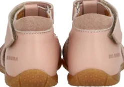 Sandal med broderi