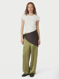 Serina Heavy Sateen Big Scarf
