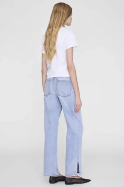 SHELLEY TEE - WHITE