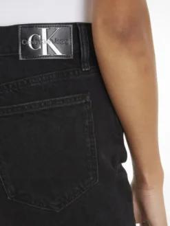Slim straight jeans