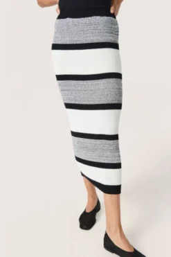 SLRohanna Skirt