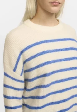 SRHema knit