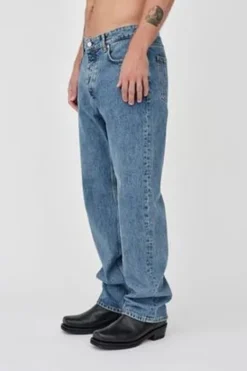 Steve Cut Blue