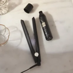 Straight and Smooth Spray