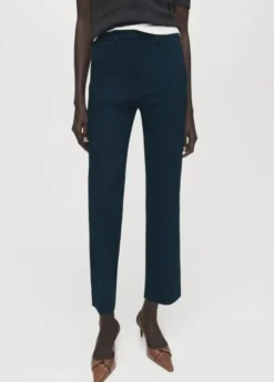 Straight-cut crop trousers