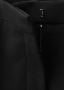 Straight mid-rise trousers