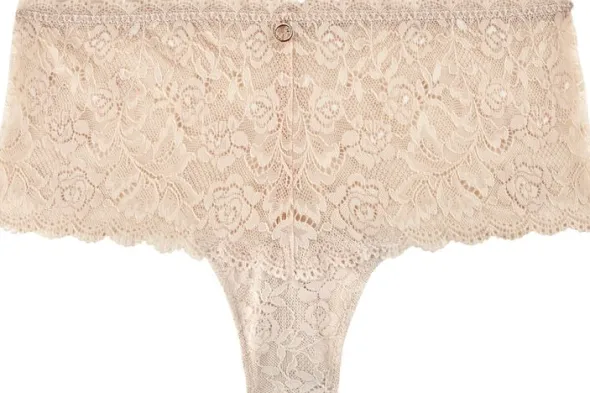 ST TROPEZ ROSES