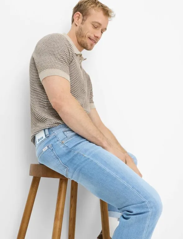 STYLE. CLINT