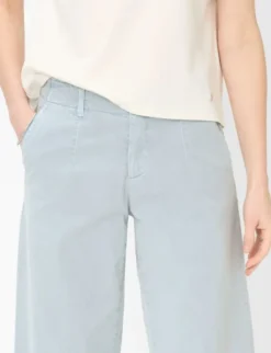 STYLE. MAINE S