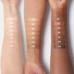 Surrealskin Awakening Concealer