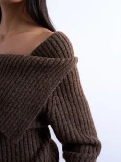 TSJULIE OFF SHOULDER KNIT TOP