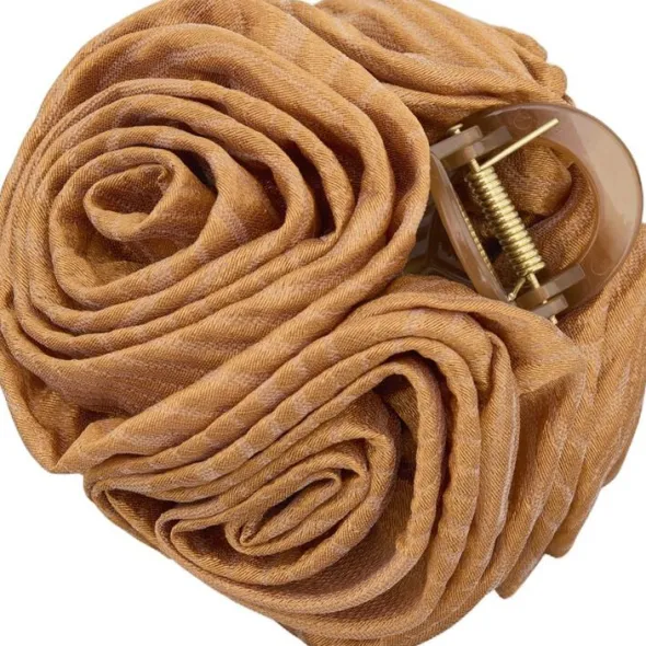 Wavey Rosana Hair Claw