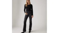 Wedgie Bootcut Jeans