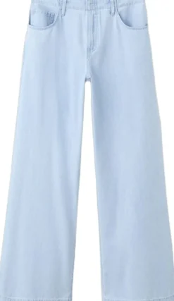 Wide leg mid-rise jeans