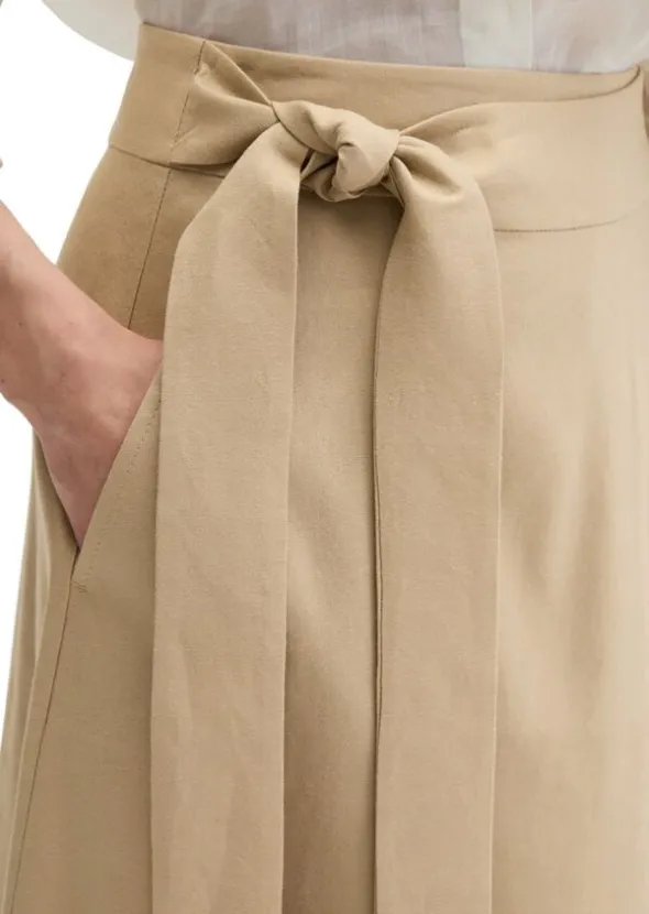 Woven Skirts