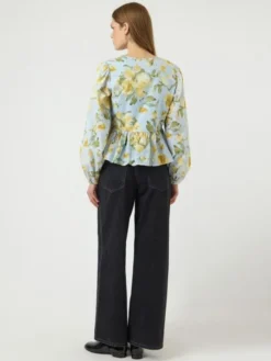 YASEBBA LS TOP S. NOOS