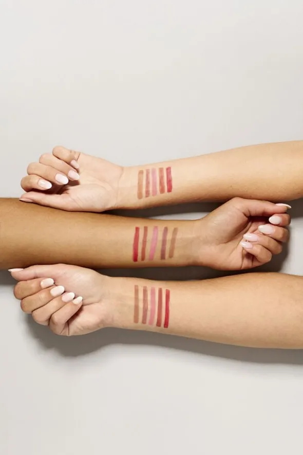 Zarko Beauty by Oli Lip liner